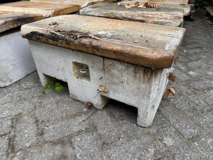 13 Ballast blokken 150kg met eiken zitting voor feesttent, Hobby en Vrije tijd, Feestartikelen | Verhuur, Gebruikt, Overige, Ophalen