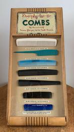 Vintage Prophylactic kammen Display .Origineel en compleet, Antiek en Kunst, Ophalen