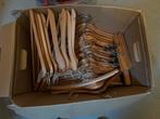 Houten Kleerhangers - 30 stuks, Ophalen, Gebruikt, Hout, Kinderen en Volwassenen