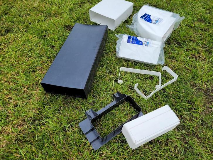 Div kunststof buizen voor luchtafvoer 220x90mm, Doe-het-zelf en Verbouw, Overige Doe-het-zelf en Verbouw, Zo goed als nieuw, Ophalen