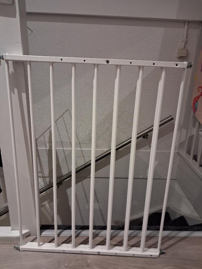 traphekje wit zonder toebehoren (verstelbaar), Kinderen en Baby's, Traphekjes, Gebruikt, 100 tot 115 cm, Ophalen of Verzenden