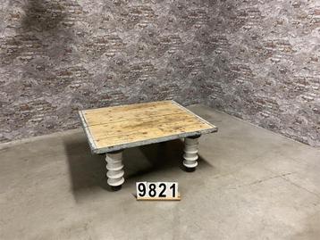 Industriële vintage pallettafel nr9821 beschikbaar voor biedingen