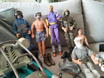 Action Man Poppen Collectie met Accessoires beschikbaar voor biedingen