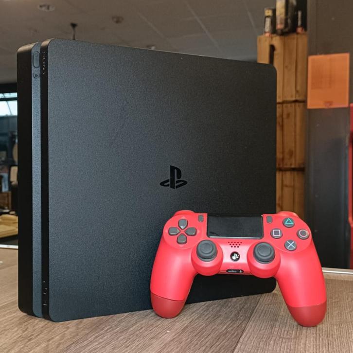 Sony Playstation 4 Slim 1TB Incl Controller Met Garantie, Spelcomputers en Games, Games | Sony PlayStation 4, Zo goed als nieuw