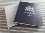 Verzameling postzegelboekjes in Davo album, Postzegels en Munten, Ophalen of Verzenden, Nederland