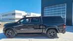 DODGE RAM 1500 2024 Zwart LPG BPM VRIJ!, Auto's, Bestelauto's, 5654 cc, Zwart, Origineel Nederlands, Bedrijf