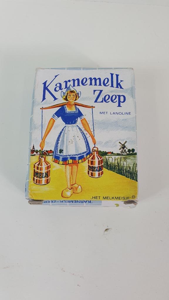 Doosje Melkmeisje Karnemelk Zeep, vintage. 4C7, Verzamelen, Merken en Reclamevoorwerpen, Gebruikt, Reclamebord, Ophalen of Verzenden