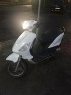 Piaggio fly 4t zeer nette staat, Ophalen, Zo goed als nieuw, Fly