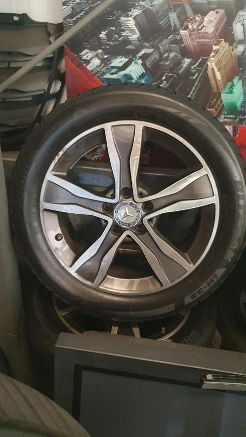 velgenset 17 inch Mercedes-Benz W205 C-klasse + winterbanden, Auto-onderdelen, Banden en Velgen, Banden en Velgen, Winterbanden