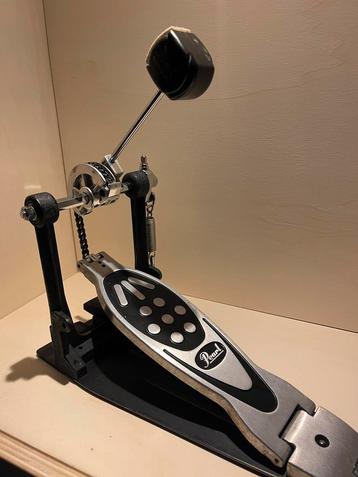 Pearl Bassdrum pedaal in Nieuwstaat! beschikbaar voor biedingen