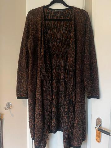 Espresso lang zwart / bruin  vest met franjes maat L beschikbaar voor biedingen