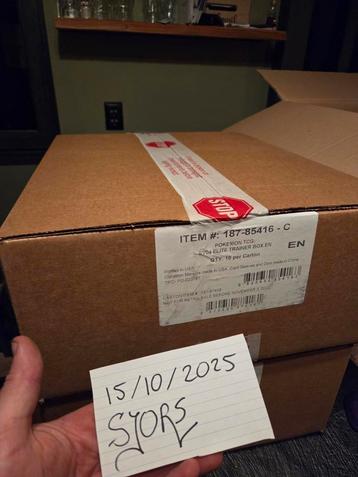 Gesealde case paradox rift etb etb case mint pokemon  beschikbaar voor biedingen