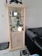 Fossiele meubels moet weg, Ophalen