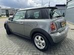 Mini 1.4 Cooper One Salt *Airco*|Nette Auto|NAP|LM velgen, Voorwielaandrijving, Gebruikt, Met garantie (alle), 4 stoelen