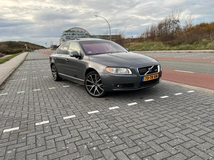 Volvo S80 4.4 V8 AWD lpg  2006 Grijs, Auto's, Volvo, Particulier, S80, 4x4, Adaptieve lichten, Adaptive Cruise Control, Airbags