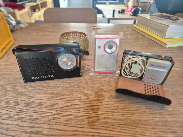 Vintage Radio's - Raleigh, National Panasonic, Standard, Audio, Tv en Foto, Radio's, Gebruikt, Radio, Met cd-speler, Ophalen of Verzenden
