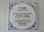 Tegel, eindelijk in de Vut, Ophalen of Verzenden, Nieuw