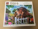 puzzel Horses at the gate 1000 stukjes, Ophalen of Verzenden, 500 t/m 1500 stukjes, Gebruikt, Legpuzzel
