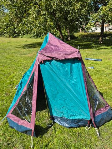 Tent 2 persoons beschikbaar voor biedingen