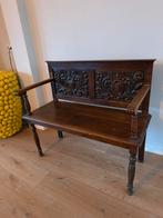 Antiek houten bankje halbankje houtsnijwerk, Antiek en Kunst, Antiek | Meubels | Stoelen en Banken, Ophalen