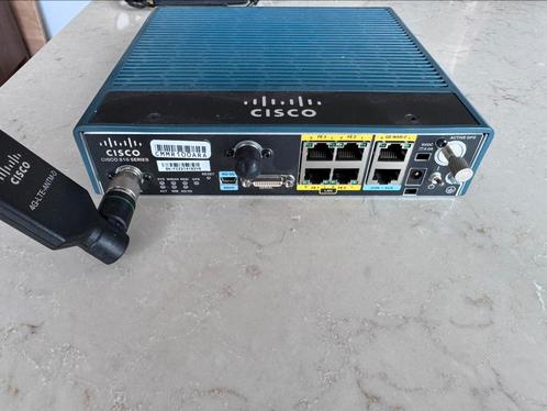 Cisco 819-4G router, Computers en Software, Routers en Modems, Zo goed als nieuw, Router met modem, Ophalen of Verzenden
