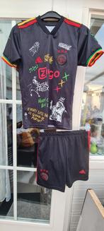 Uniek  setje  164    adidas  met handtekening, Maat XS of kleiner, Ophalen of Verzenden, Zo goed als nieuw, Set