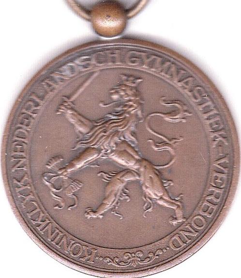 KONINKLIJK  NEDERLANDSCH  GYMNASTIEK  VERBOND  5 - 4 - `26, Postzegels en Munten, Penningen en Medailles, Overige materialen, Verzenden