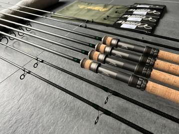 4 x Century Armelite MK3 10ft 2,75lbs NIEUWSTAAT! beschikbaar voor biedingen