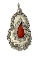 Antieke zilveren hanger met bloedkoraal. L 4 cm., Verzenden, Zilver, Hanger, Met edelsteen