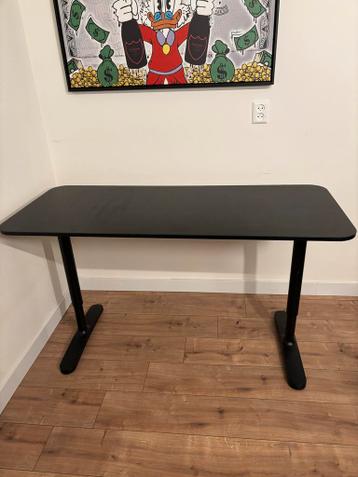 IKEA Bekant Bureau - Zwart - 140x60 - afbeelding 1