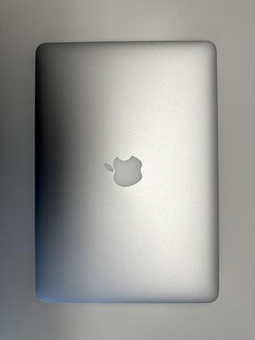 MacBook Air (13-inch, 2012)  beschikbaar voor biedingen