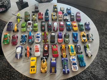 Grote set Hot Wheelw auto’s beschikbaar voor biedingen