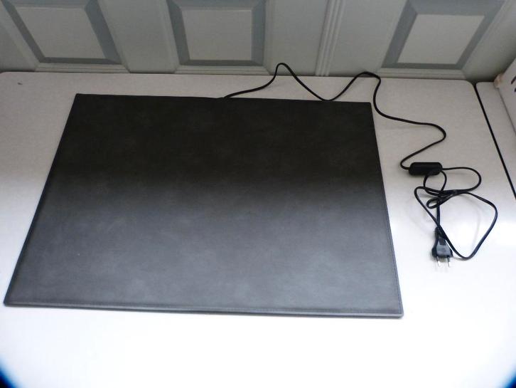 Nieuwe warmtemat verwarmde bureau onderlegger 65 x 45 cm, Computers en Software, Muismatten, Nieuw, Ophalen