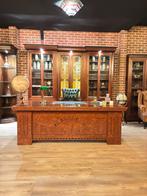 President directiebureau Amerikaans Mahonie, Ophalen