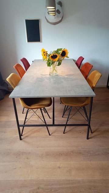 Betonlook Eettafel JYSK beschikbaar voor biedingen