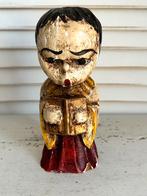 Antiek hout gesneden beeldje Engel met boek polychroom, Antiek en Kunst, Ophalen