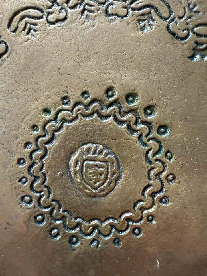 Antiek koperen Bord met Inscriptie HV, Antiek en Kunst, Antiek | Koper en Brons, Koper, Ophalen