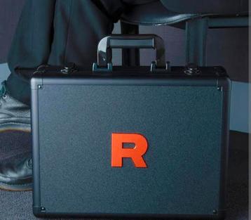 Pokemon- Team Rocket Attache Case - NIEUW beschikbaar voor biedingen