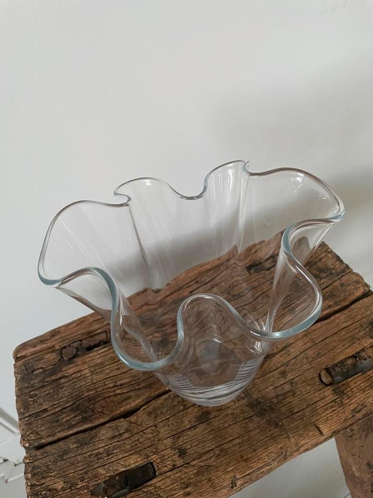 Glazen zakdoek vaas, Huis en Inrichting, Woonaccessoires | Vazen, Zo goed als nieuw, Ophalen of Verzenden