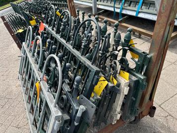 Kleine maat inlooppoortjes diverse types KOOPJE beschikbaar voor biedingen