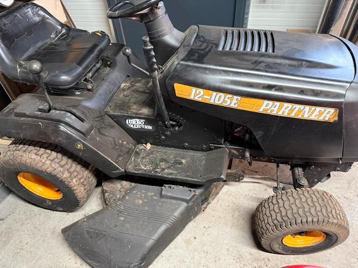 Leuke Husqvarna Partner hand hydrostaat zijlosser, Tuin en Terras, Zitmaaiers, Zo goed als nieuw, Ophalen