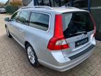 Volvo V70 2.5FT Summum 230PK LEER / XENON / ADAPTIVE CRUISE, Auto's, Volvo, Gebruikt, Zwart, 2521 cc, Handgeschakeld