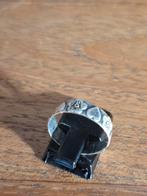 Zilveren ring., Ophalen of Verzenden, Zo goed als nieuw, X, Dame of Heer