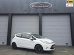 Ford FIESTA 1.4 automaat nette staat, nieuwe apk, distributi, Euro 5, Stof, Zwart, 4 cilinders