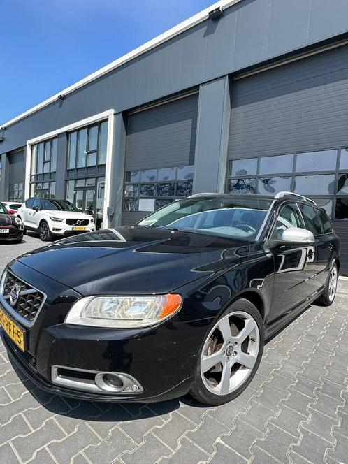 Volvo V70 2.4 D5 2011 Zwart, Auto's, Volvo, Bedrijf, V70, Diesel, B, Stationwagon, Handgeschakeld, Origineel Nederlands, Zwart