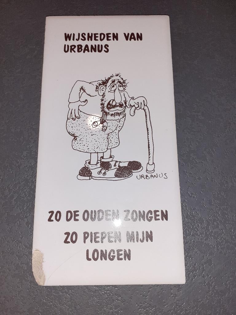 Wijsheden Van URBANUS, tegel, wandtegel, Ophalen of Verzenden, Overige figuren, Gebruikt, Overige typen