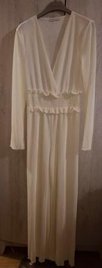 Made in italy creme kleurige zeer mooie jumpsuit mt m/L, Kleding | Dames, Jumpsuits, Ophalen of Verzenden, Nieuw, Beige