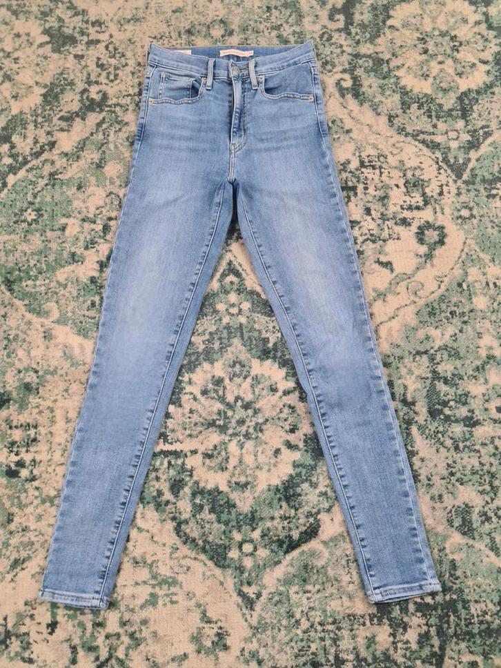 Levi's mile high super skinnny W24 L28 WMN Tulsi2428 Blauw, Kleding | Dames, Spijkerbroeken en Jeans, Zo goed als nieuw, W30 - W32 (confectie 38/40)