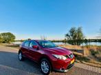 Nissan Qashqai 1.2 Dig-t 85KW 2WD 2015 Rood, Voorwielaandrijving, 4 cilinders, 1200 kg, Handgeschakeld