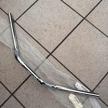 Chrome Stuur voor Yamaha XVS1100 Dragstar beschikbaar voor biedingen